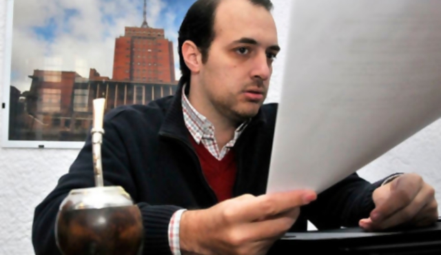Amado quiere ser intendente y se opone al "gigantesco error" de un pacto