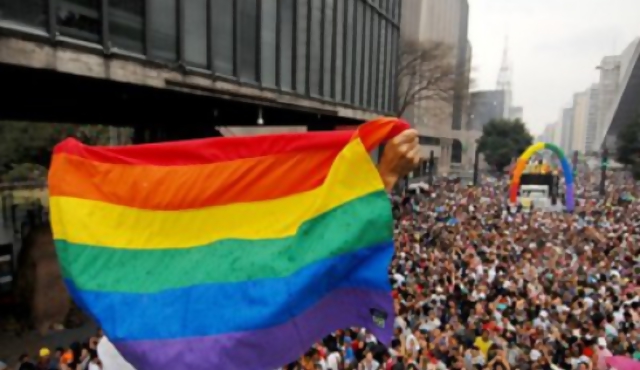Justicia autoriza boda homosexual en Brasil