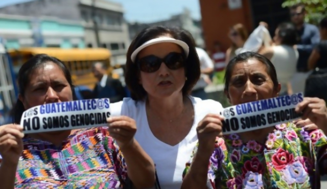 Anulan condena de 80 años contra exdictador Ríos Montt
