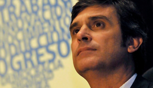 Una "nueva agenda" para rodear a Tabaré Vázquez