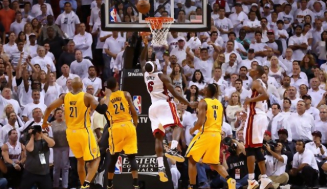 Agónico triunfo de la mano de LeBron 