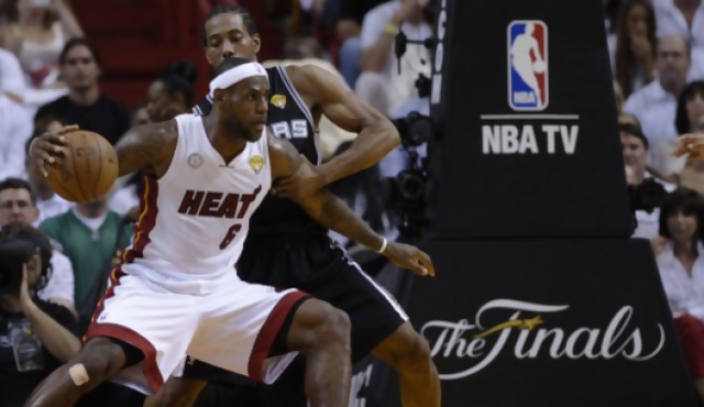 Miami despertó y apabulló a San Antonio