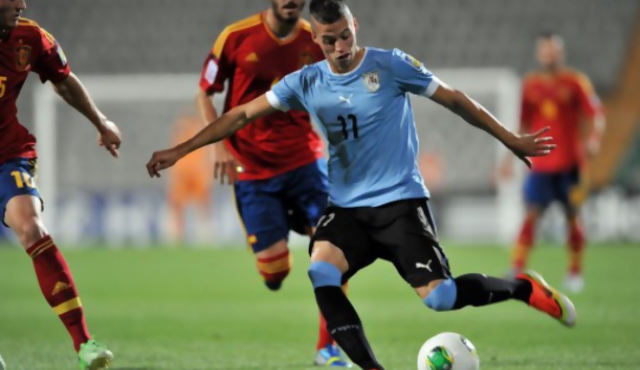 Uruguay busca estar en la final de Turquía