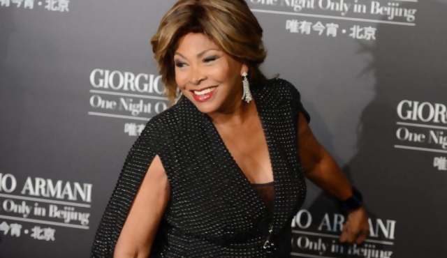 Tina Turner se casa a los 73