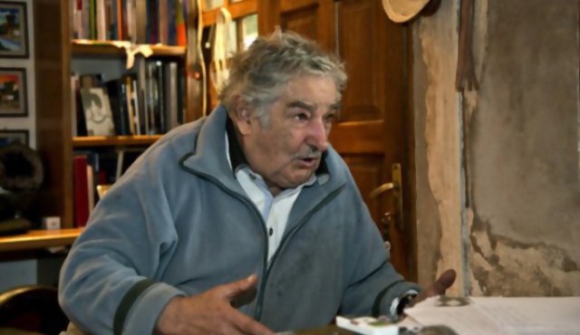 Mujica no ha decidido si va a Asamblea de la ONU