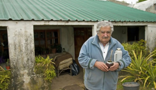 Kusturica filmará documental sobre Mujica