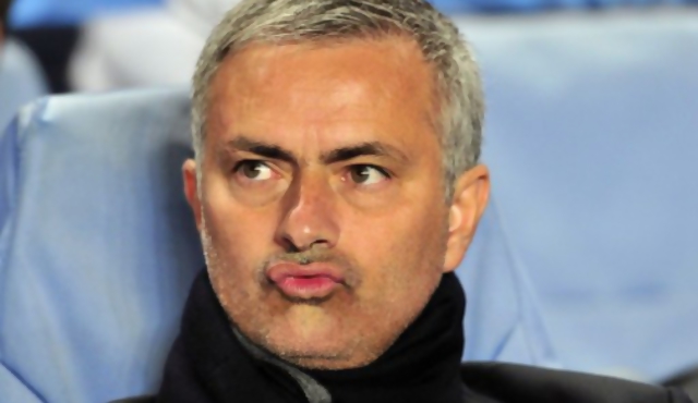 Messi hizo tres y a Mou lo sorprendieron