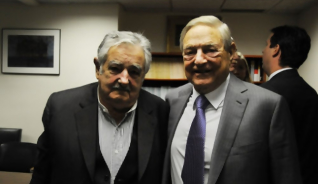 Mujica se reunió con Soros por regulación de la marihuana