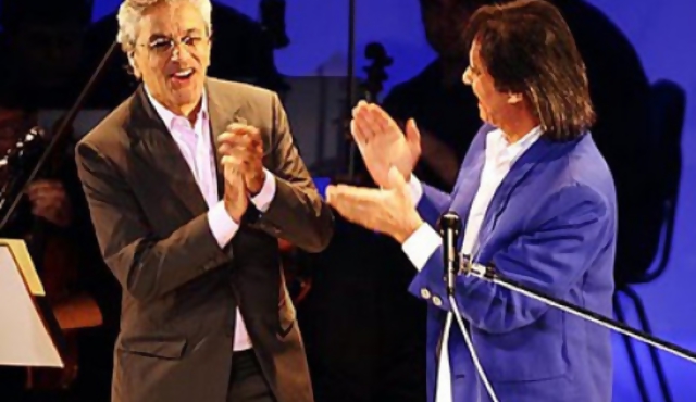 Caetano y Roberto Carlos confrontan por censura en biografías