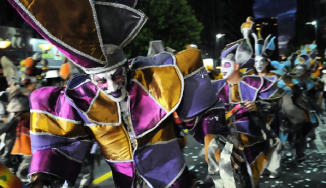 Pruebas de admisión para el Carnaval 2014