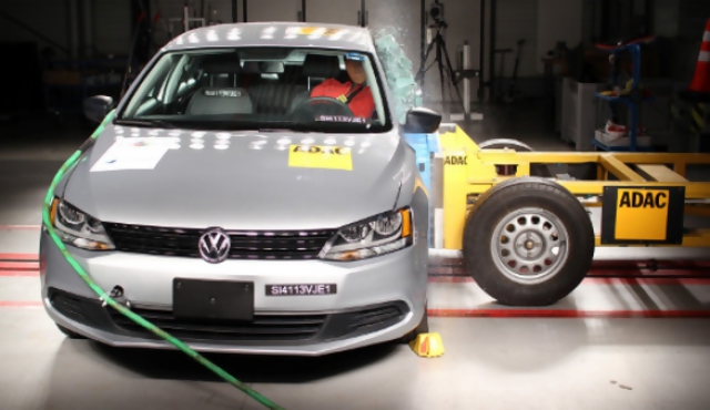 Tres autos fabricados en la región logran máximo nivel de seguridad