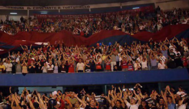 Tres personas procesadas por violencia en el básquetbol