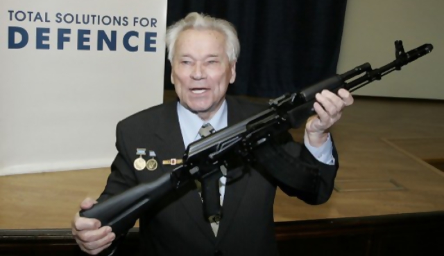 Murió el inventor del AK-47