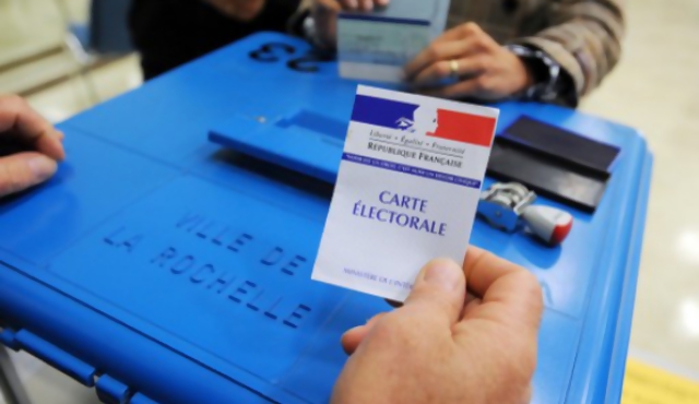Elecciones municipales en Francia en medio de escándalos