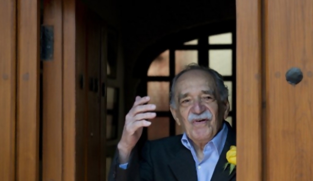García Márquez fue hospitalizado