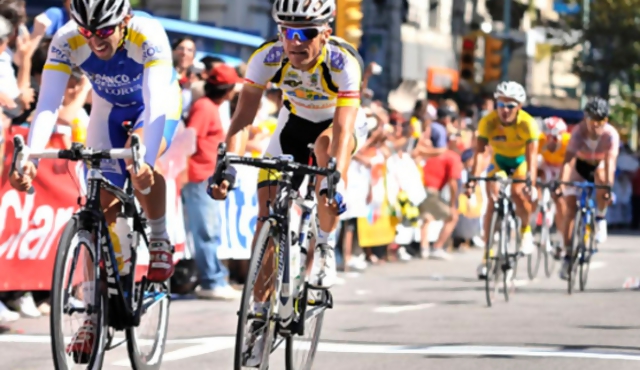 Argentino Crespo gana la quinta etapa de la Vuelta Ciclista