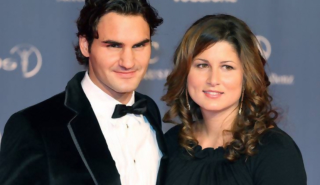 Federer padre de gemelos, otra vez