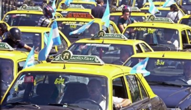 Devolvele la guita al taxista