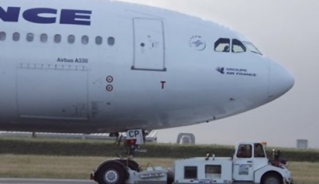 Desaparece sobre el Atlántico avión de Air France con 231 personas 