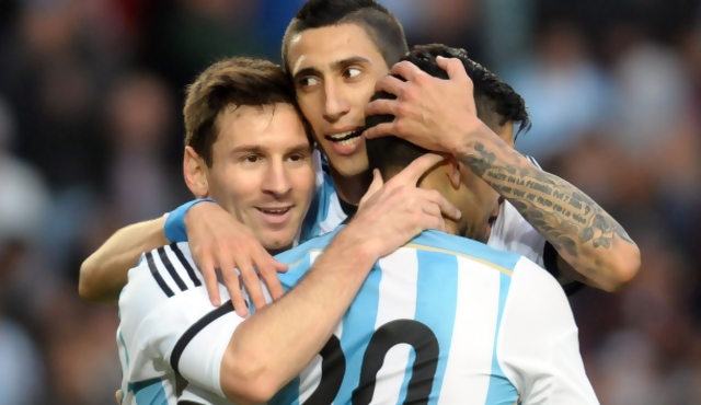 Argentina 2-0 a Eslovenia en amistoso despedida