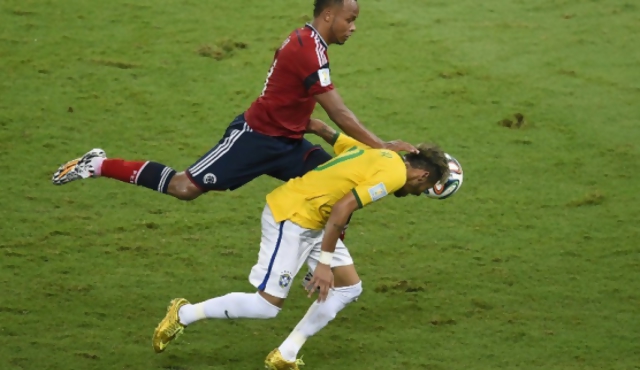 FIFA analiza acción de la lesión de Neymar