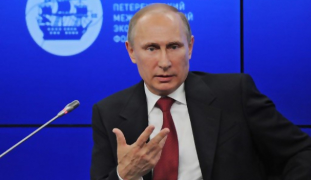 Putin compromete ayuda para investigar derribo del avión