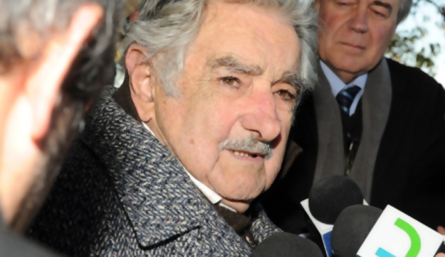 Mujica reclama doble voto para el presidente de ASSE