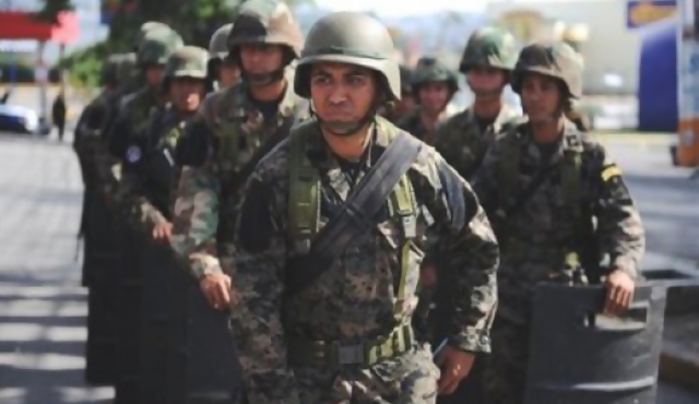 Zelaya partió a Honduras; gobierno cierra frontera