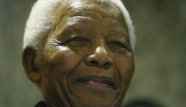 El mundo celebra los 91 años de Nelson Mandela, el "héroe de la humanidad"