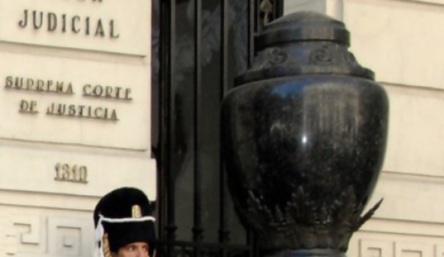 Justicia investiga balacera en casa de jueza Staricco