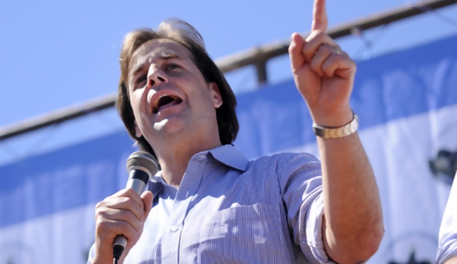 Para Lacalle Pou es prioridad el sistema de cuidados  