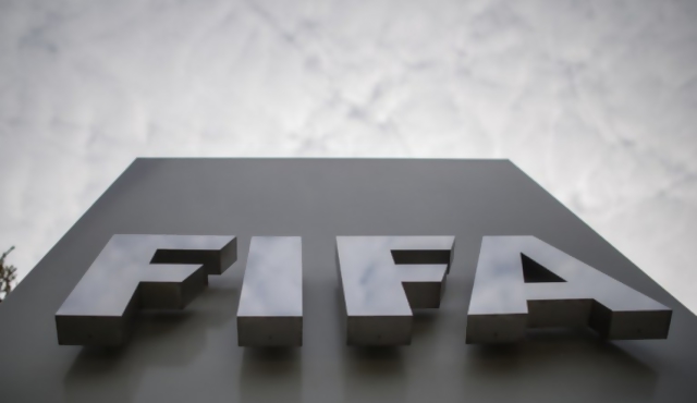 FIFA quiere erradicar a "buitres del fútbol"
