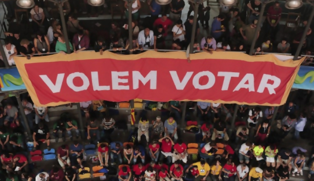 Cataluña: 10 días para decidir sobre plebiscito