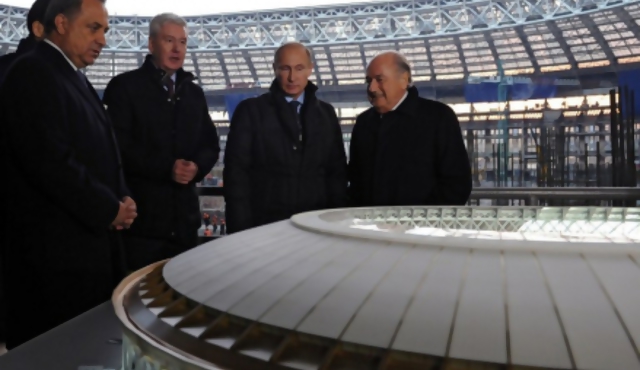 Blatter "confía" en Rusia para el Mundial-2018 y se opone a un boicot