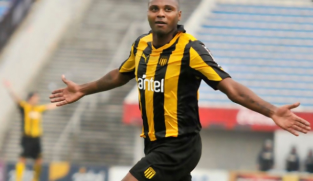 Zalayeta: "el 5 a 0 no pesa nada"