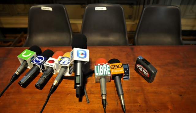 Regular los medios es "de regímenes totalitarios, estalinistas"