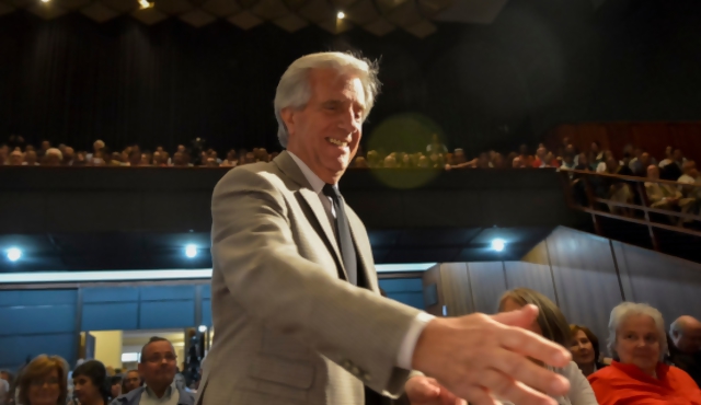 Equipos y Cifra confirman ventaja de Vázquez