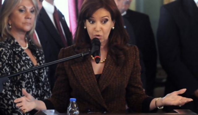 Argentina: gobierno acusa a juez de "extorsión"