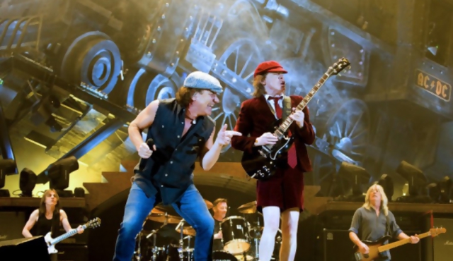 AC/DC en estado puro a pesar de los reveses