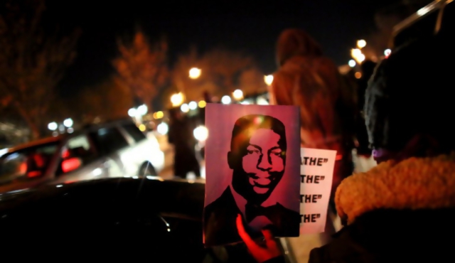 Nueva York: 30 detenidos en protestas por exoneración de policía por muerte de hombre negro