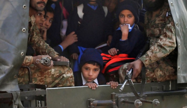 El peor atentado de la historia de Pakistán, 141 muertos
