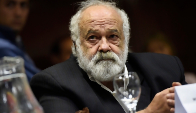 Huidobro generó enojo y comunicados