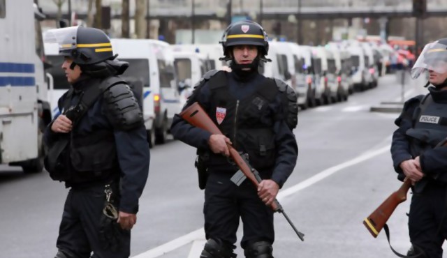 Doble toma de rehenes en Francia