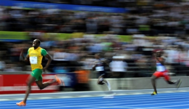 Bolt ganó otro oro y bajó su propio récord mundial
