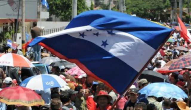 OEA llama a la calma tras regreso de Zelaya a Honduras