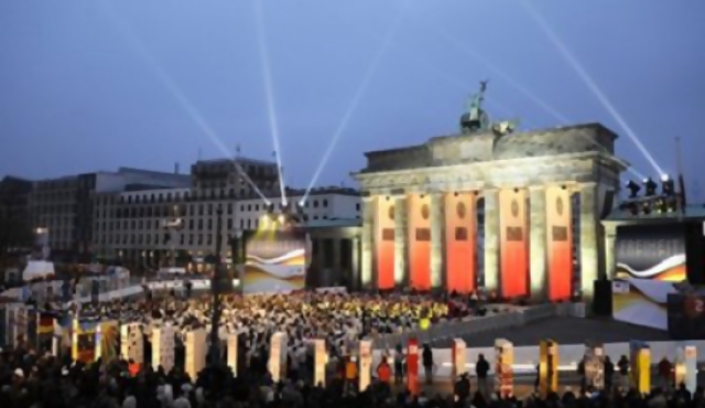 Alemania lanza festejos por los 20 años de la caída del Muro de Berlín 
