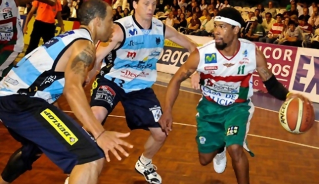 Lamonte, el dueño de la pelota