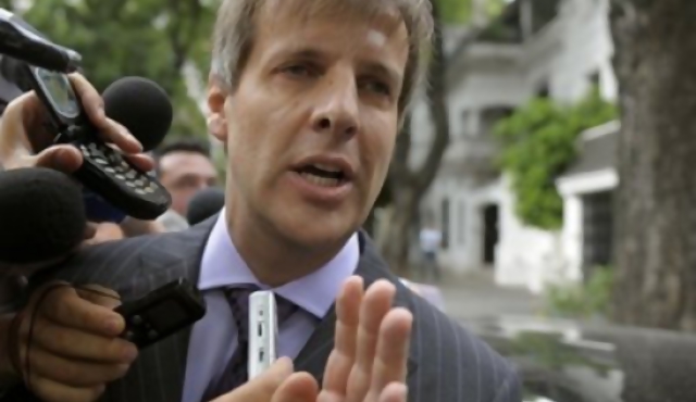 Argentina: impiden a Redrado entrar al Banco Central
