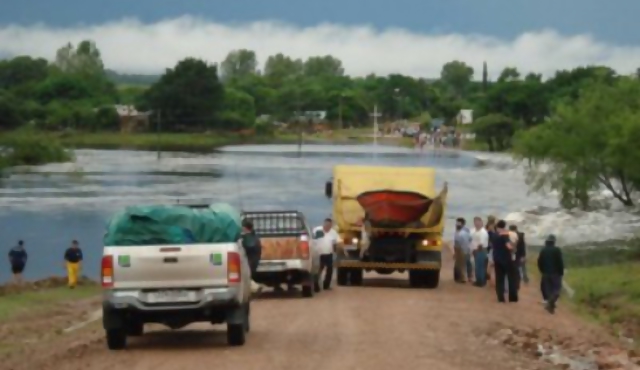 Pueblo quedó bajo agua
