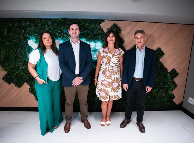 Portal 180 - Tres Cruces se convierte en el primer shopping del país en recibir el reconocimiento Marca País Uruguay